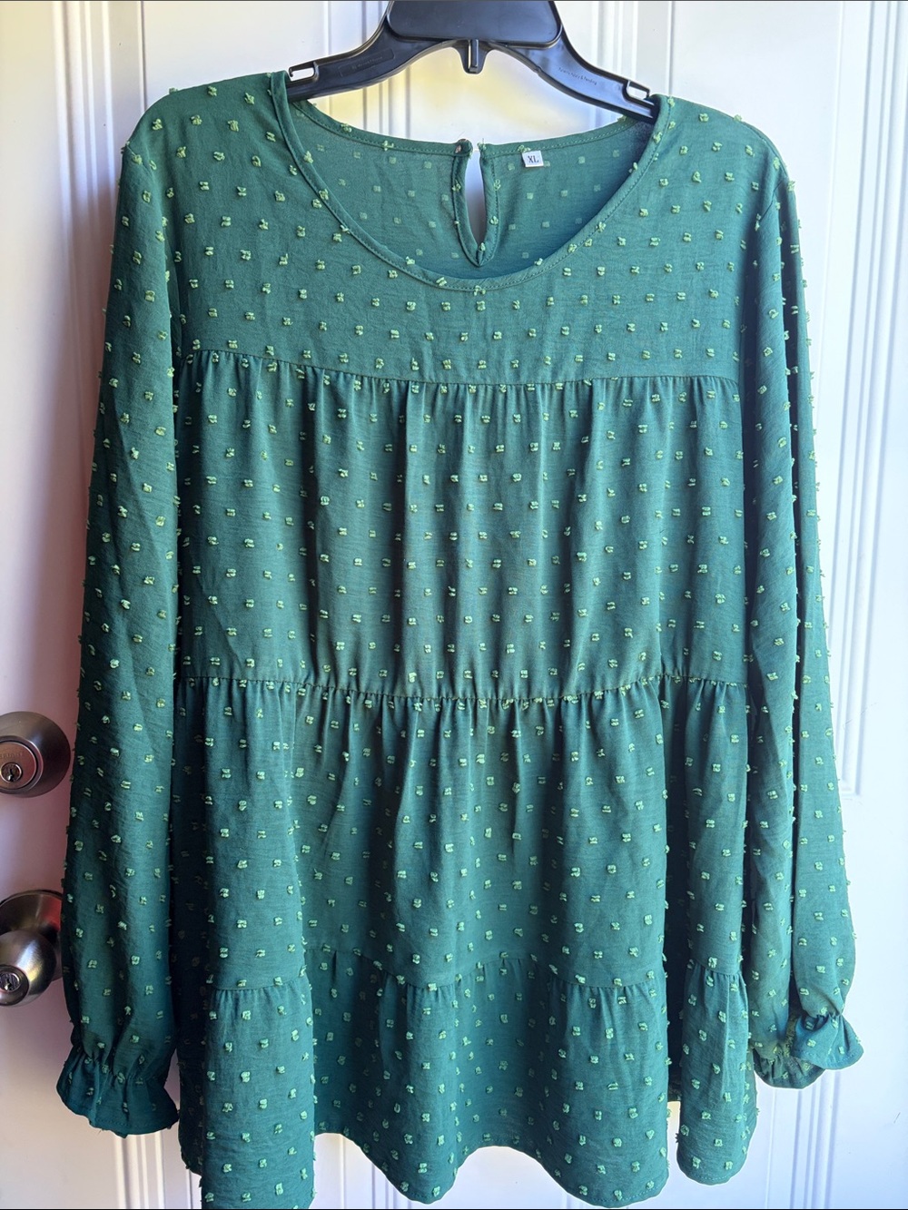 Women’s Green Textured Long-Sleeve Tiered Top